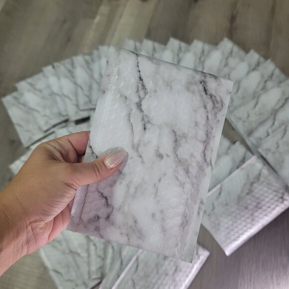 Marble-Print Bubble Mailers Set Of 37 - 5” x 7” Self-Seal Padded Envelopes - Picture 2 of 7